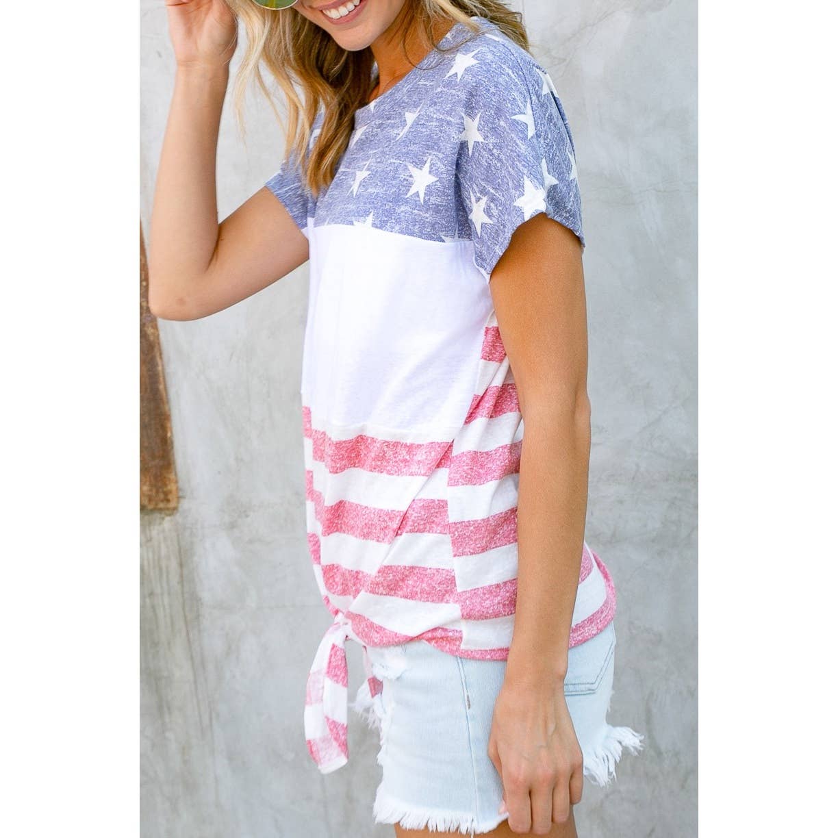 *PLUS SIZE AMERICAN FLAG ROUND NECK SHORT SLEEVE TIE FRONT TE