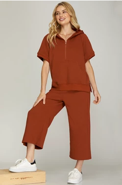 *Brick Quilted Textured Knit Set