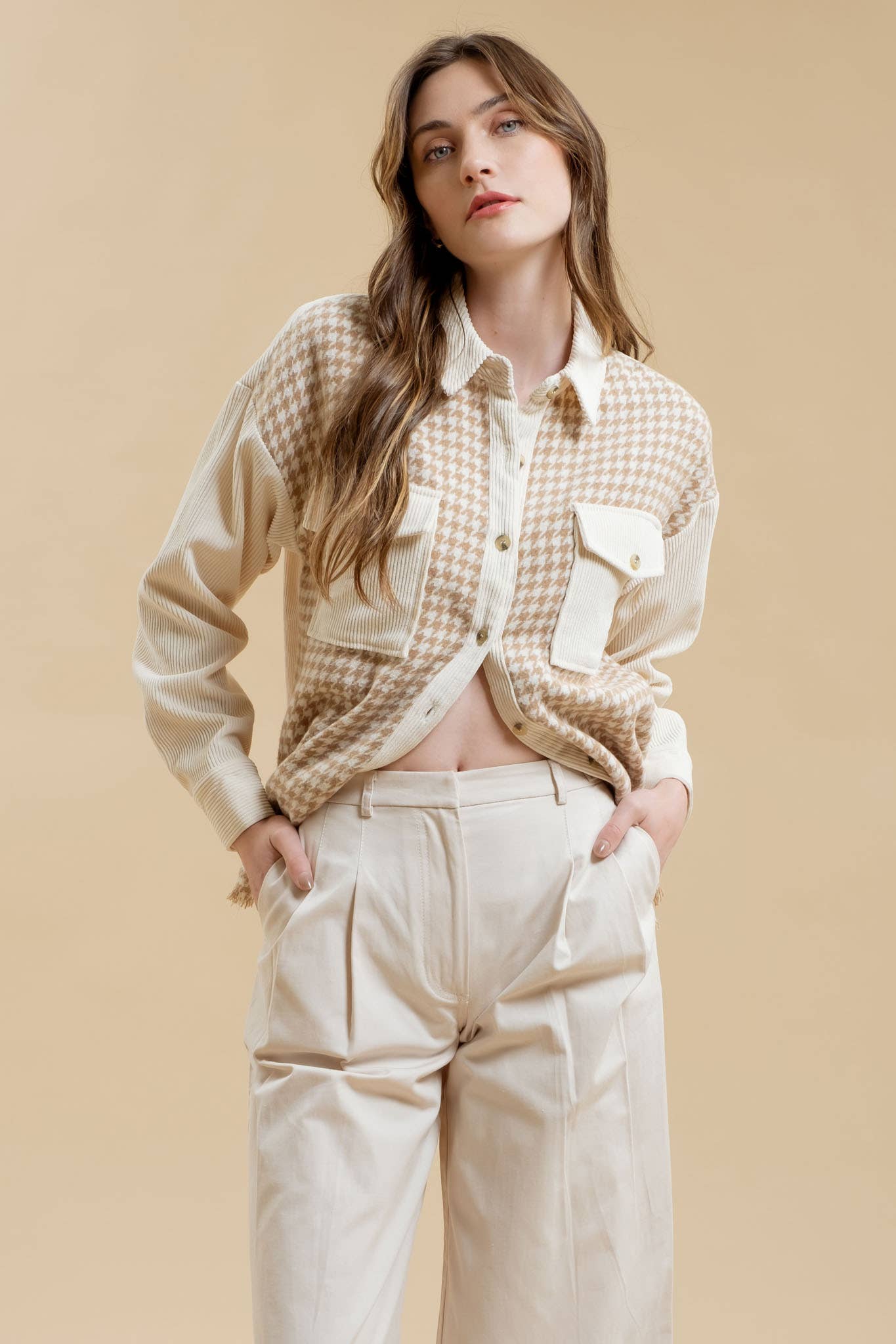 *KHAKI COLORBLOCK HOUNDSTOOTH SHACKET
