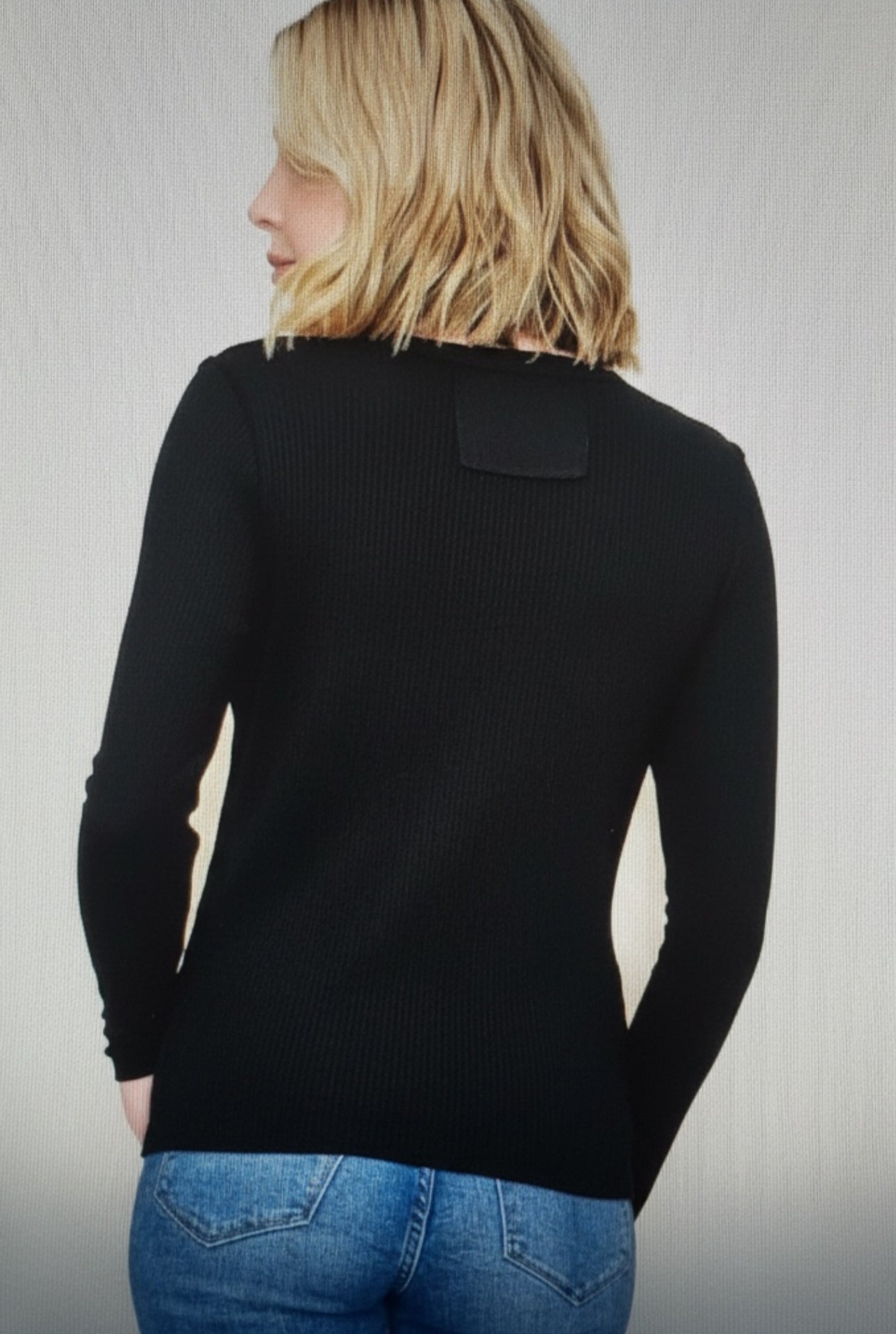 Long Sleeve Out Seam Detailed Top - Black