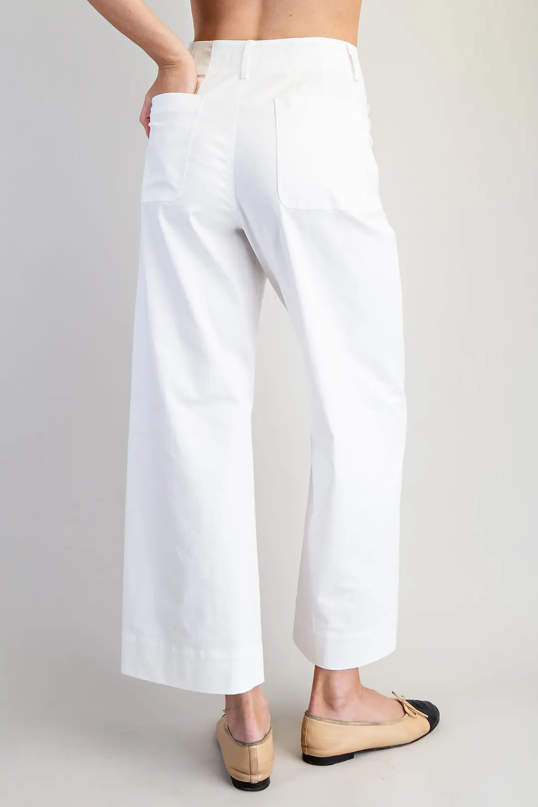 Scalloped Pocket Straight Leg Pants - OFF WHITE