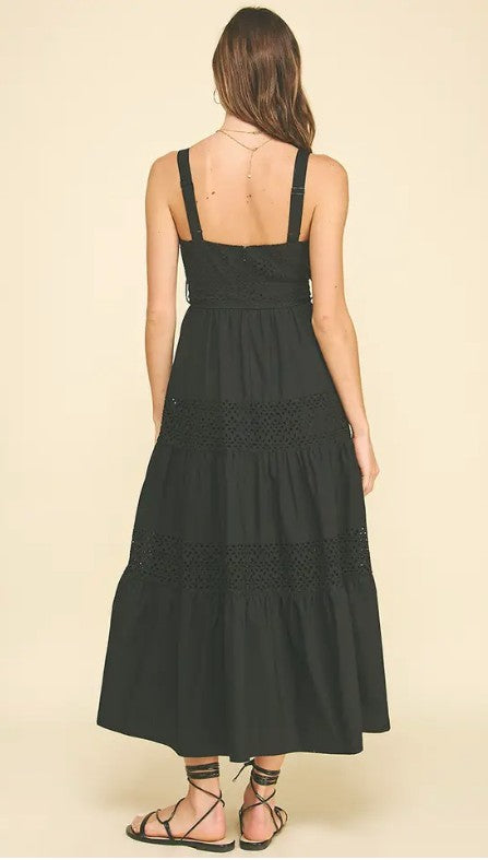 Pinch Contrast Eyelet Detailed Maxi Dress - Black