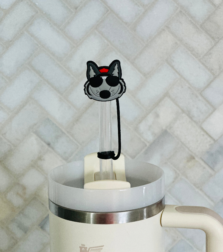 *KC Wolf Straw Caps Cover