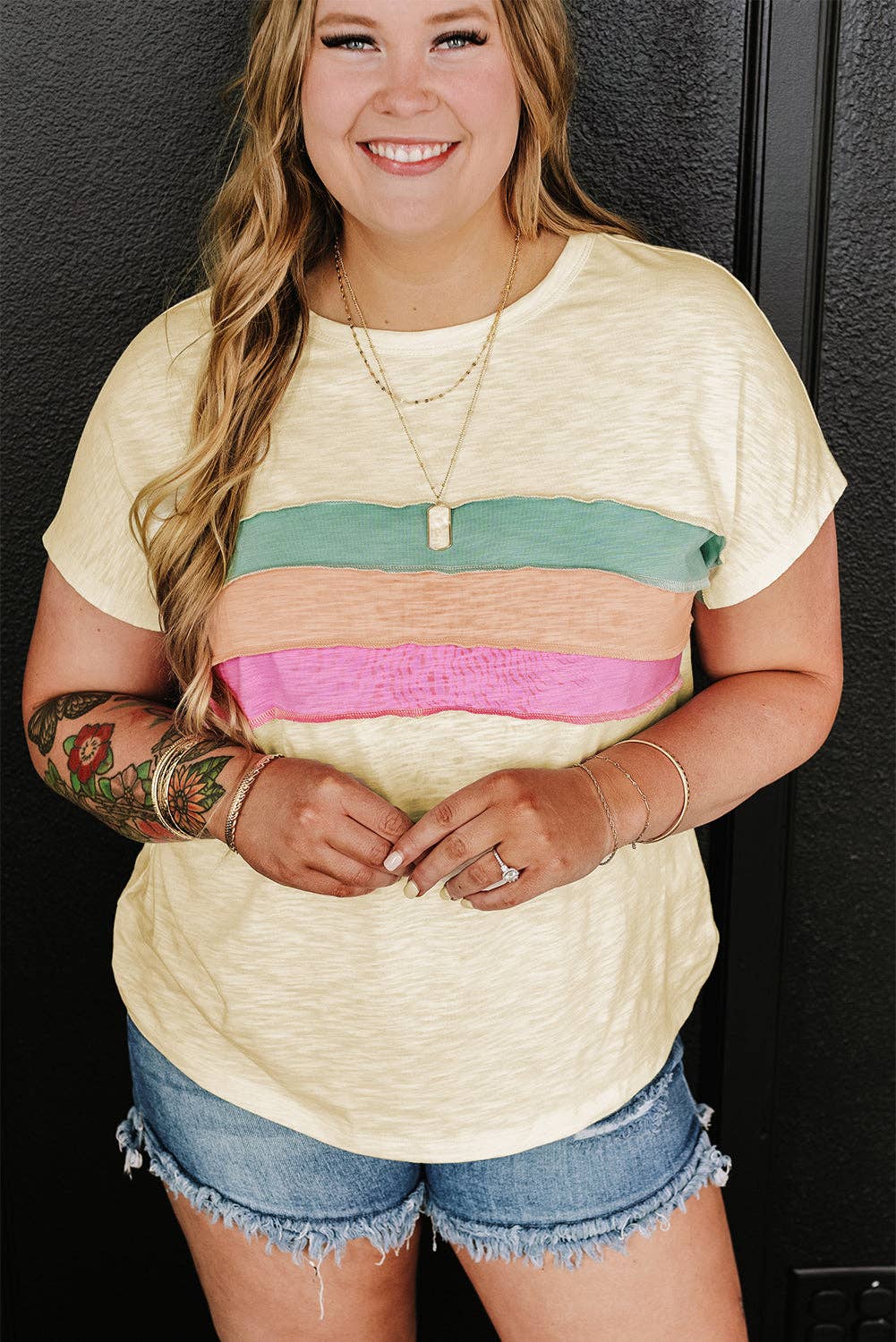 *White Color Block Patchwork Plus Size T Shirt