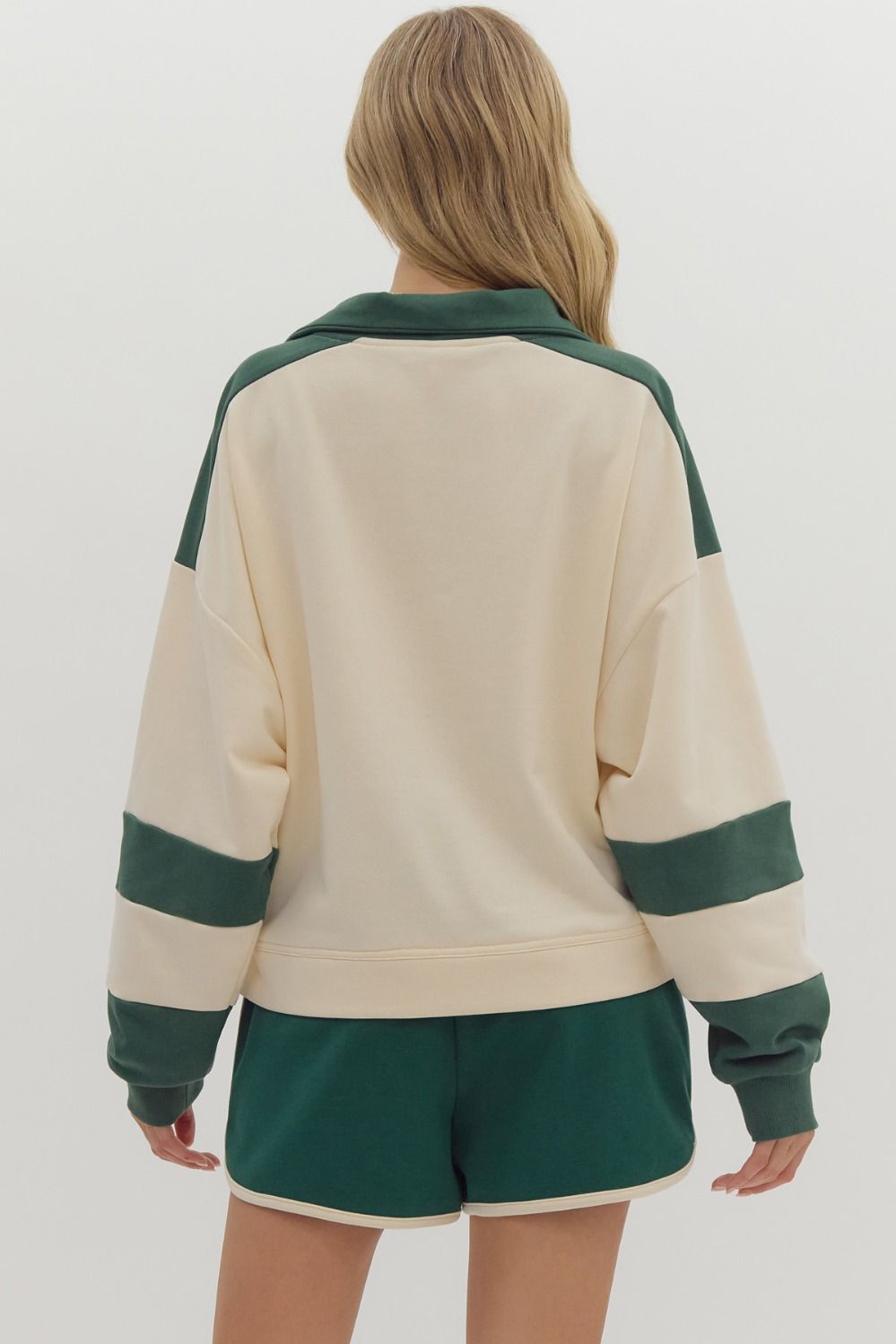 *Lightweight Long Sleeve Hunter Green Top with Cream Trim and High waisted Short Set