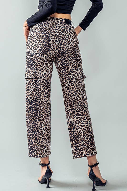 Savanna Leopard Cropped Cargo Pants