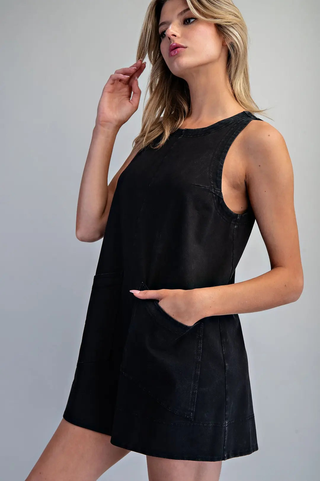 Sleeveless Patch Pocket Romper - Black