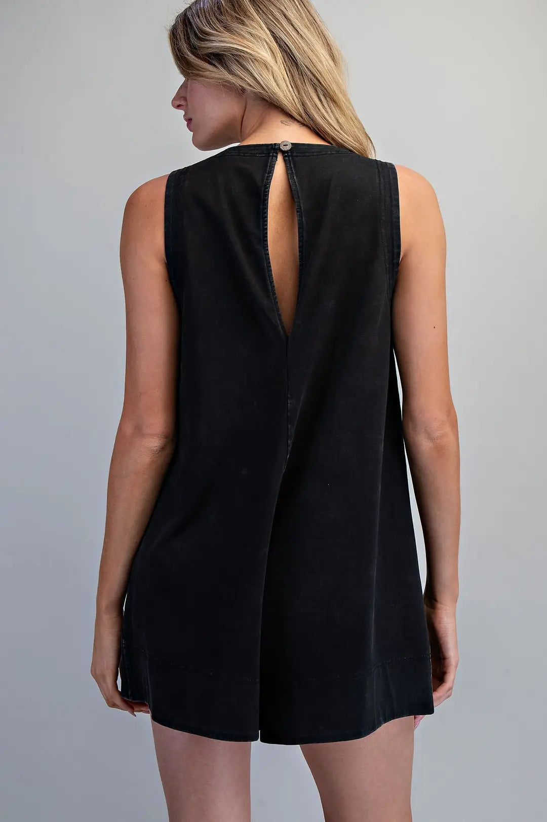 Sleeveless Patch Pocket Romper - Black