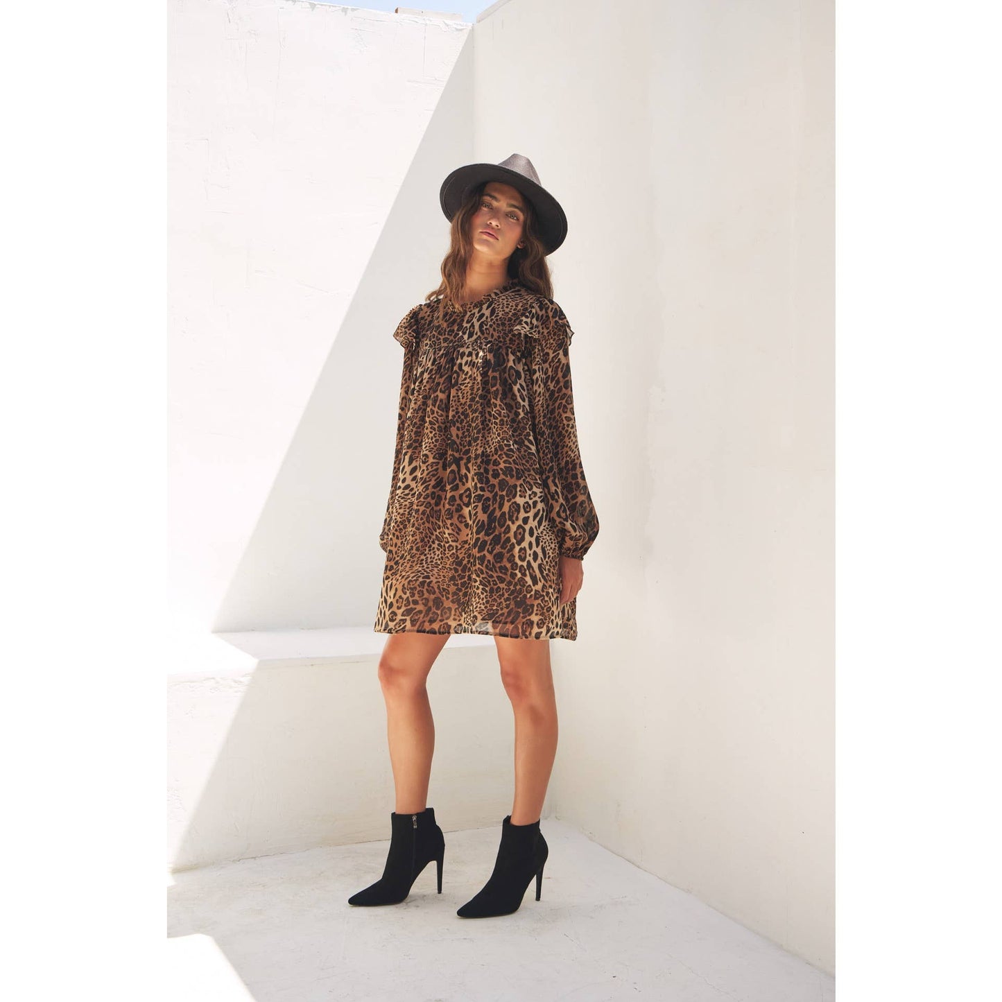 CHIC LEOPARD SHEER CHIFFON MINI DRESS WITH RUFFLES