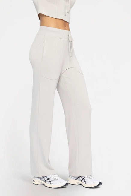 COZY COMFORT WIDE LEG LOUNG PANTS - PALE GREY