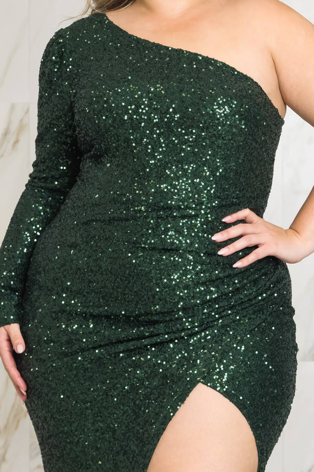 ONE SHOULDER SEQUIN MIDI DRESS - HUNTER GREEN