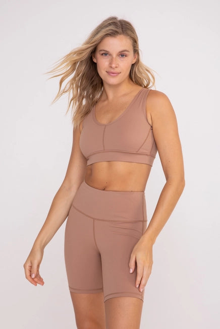 BRONZE - NEWPORT CUTOUT OVERLAY BACK PERFORMACE SPORT BRA - NUDE