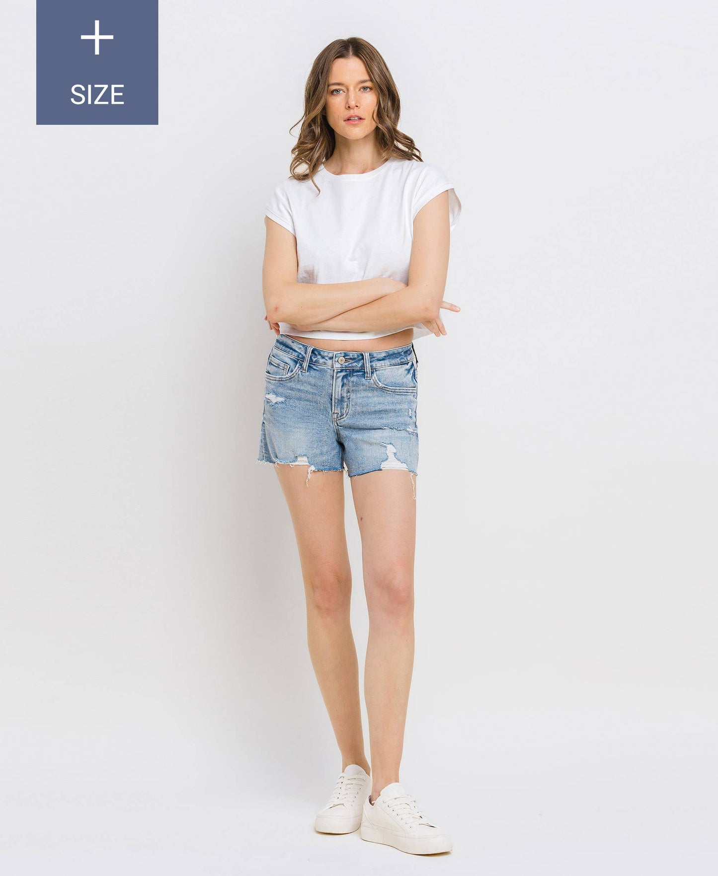 PLUS SIZE MID RISE RAW DISTRESSED HEM SHORTS