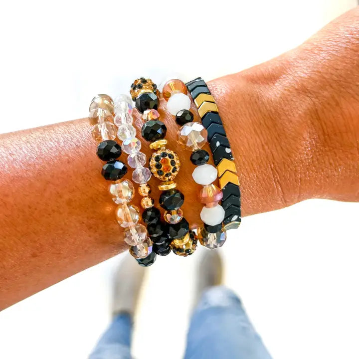 BLACK BRACELET STACK