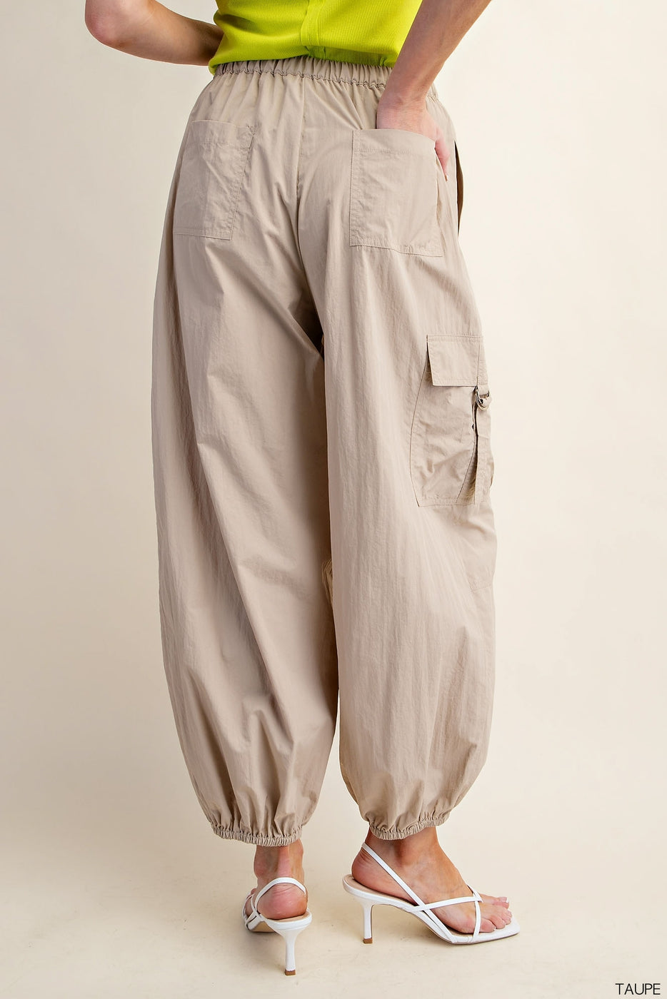 TAUPE BALLOON CARGO PANTS WITH POCKETS