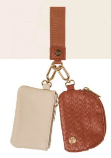 DYNAMIC DUO POUCH WRISTLET