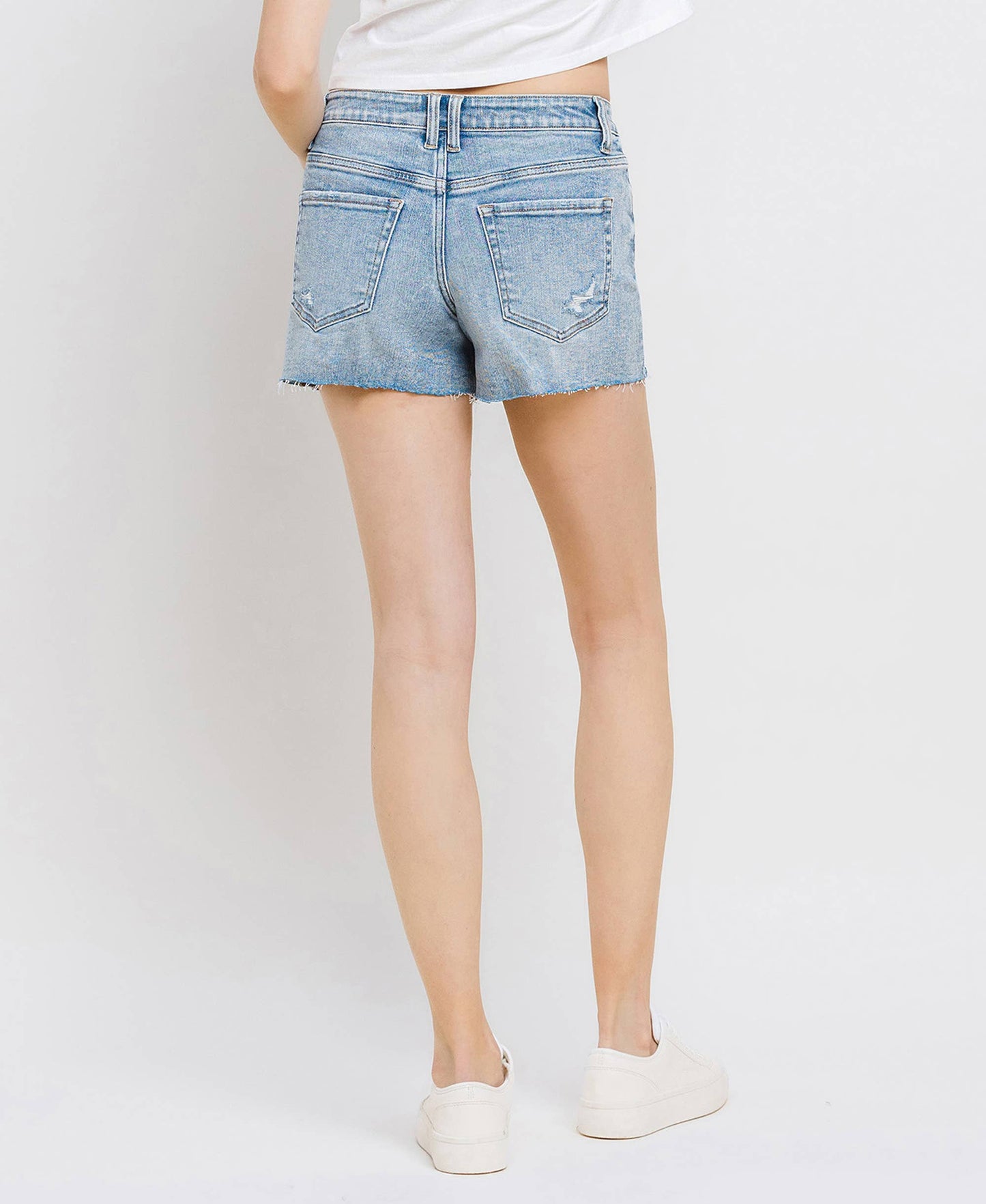 *MID RISE RAW DISTRESSED HEM SHORTS T6390