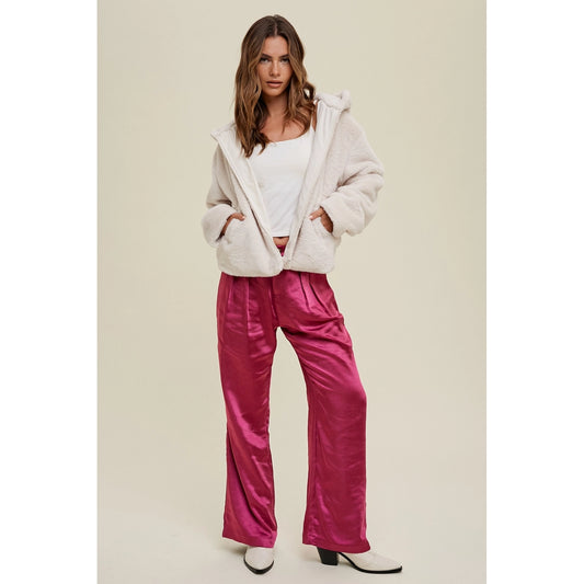 FUCHSIA SATIN WIDE-LEG PANTS WITH PLEATED DETAIL