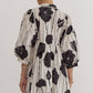 *Black and White Printed v-neck 3/4 sleeve mini dress
