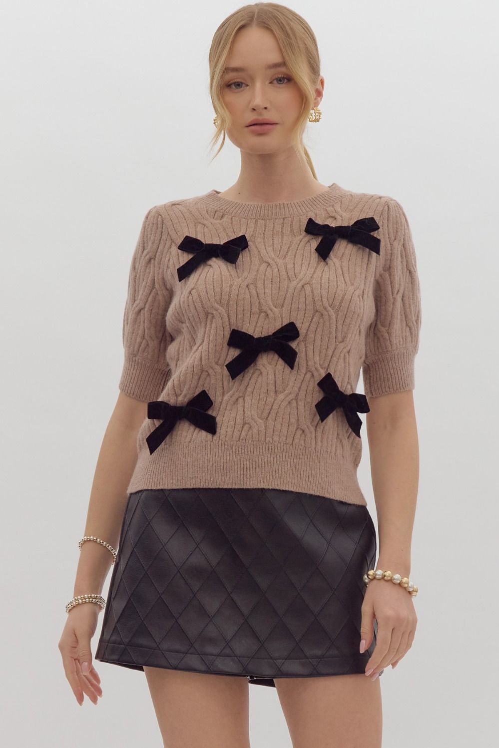 Lt Mocha Solid Cable Knit Short Sleeve Sweater with Bows