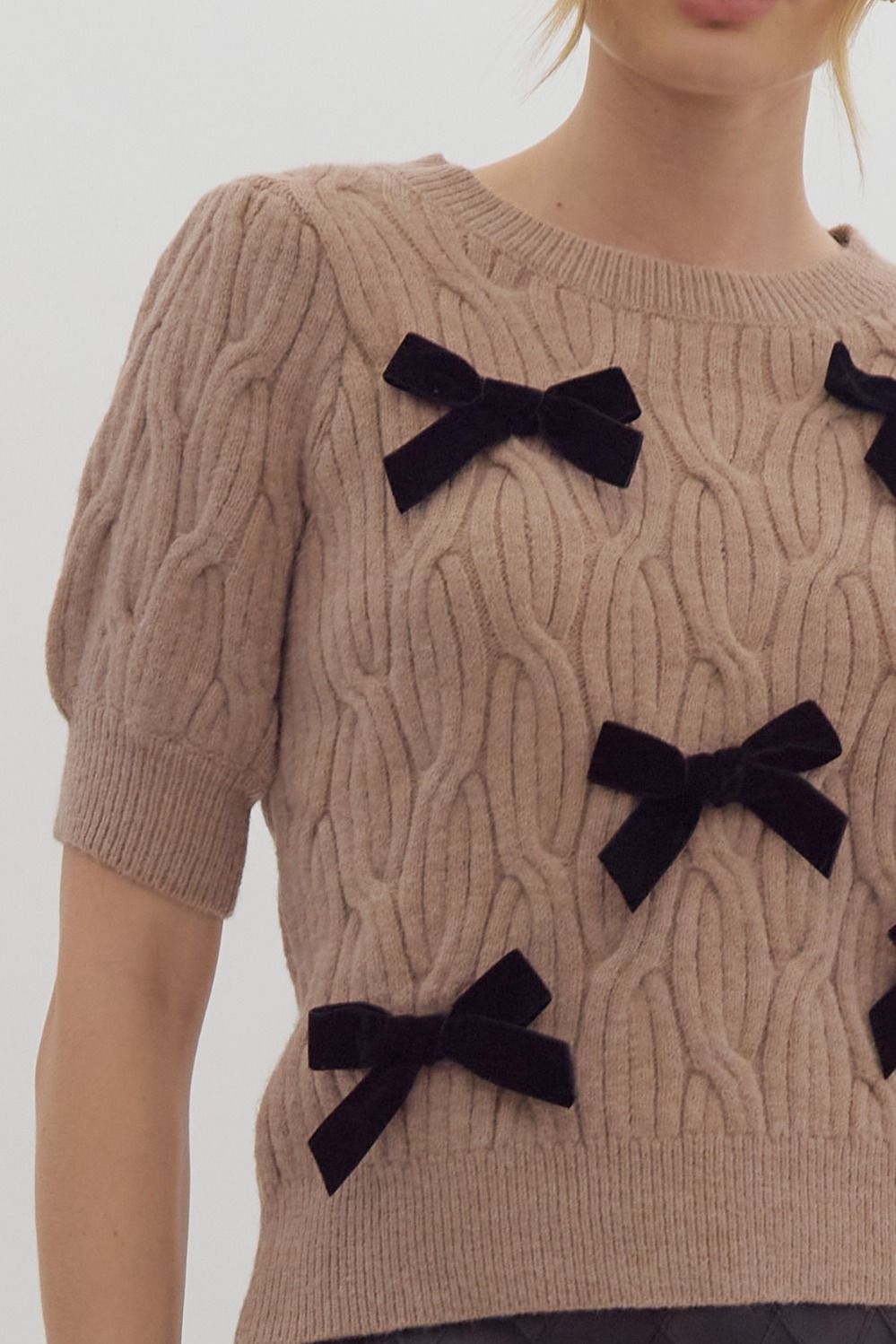 Lt Mocha Solid Cable Knit Short Sleeve Sweater with Bows