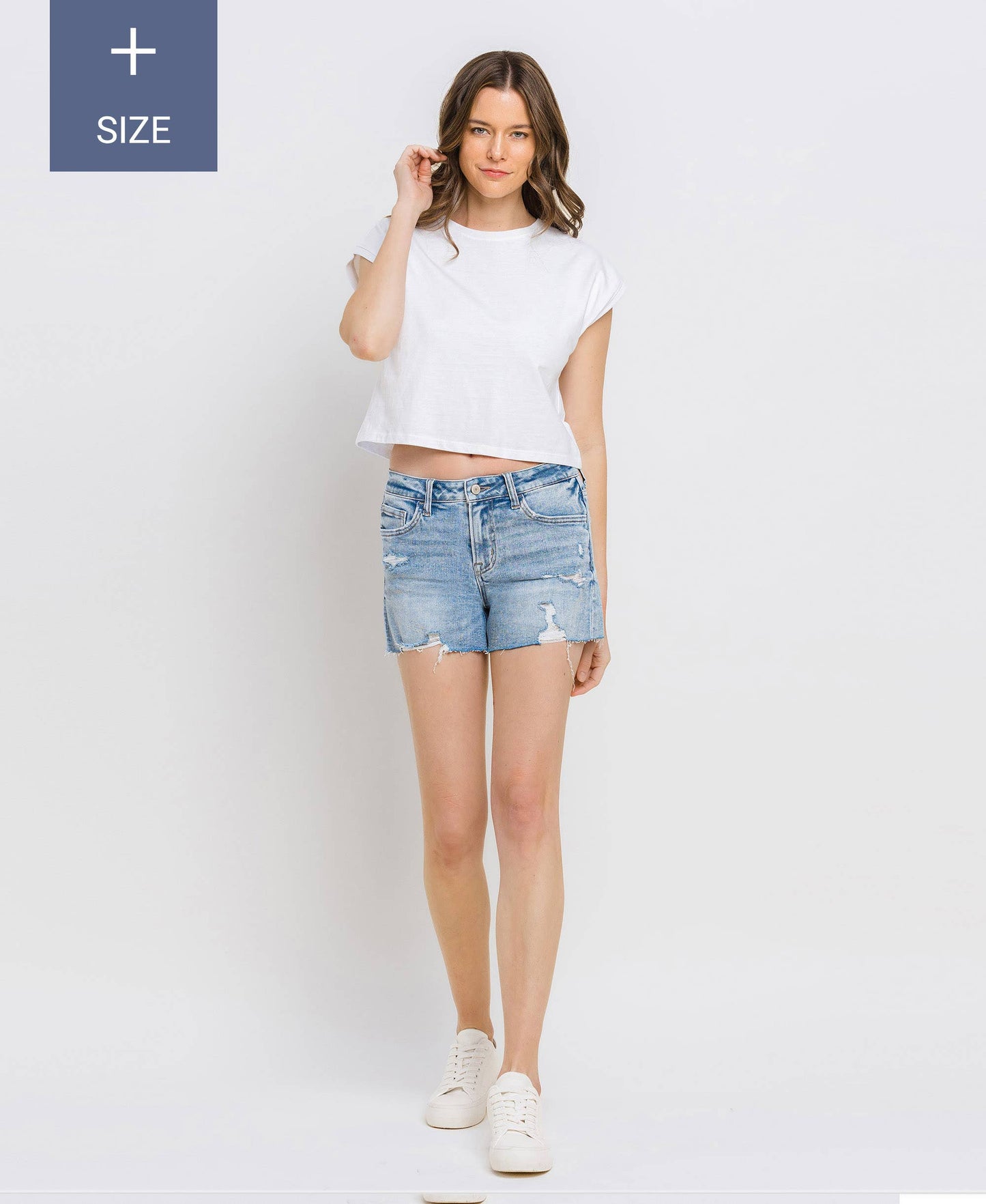 PLUS SIZE MID RISE RAW DISTRESSED HEM SHORTS